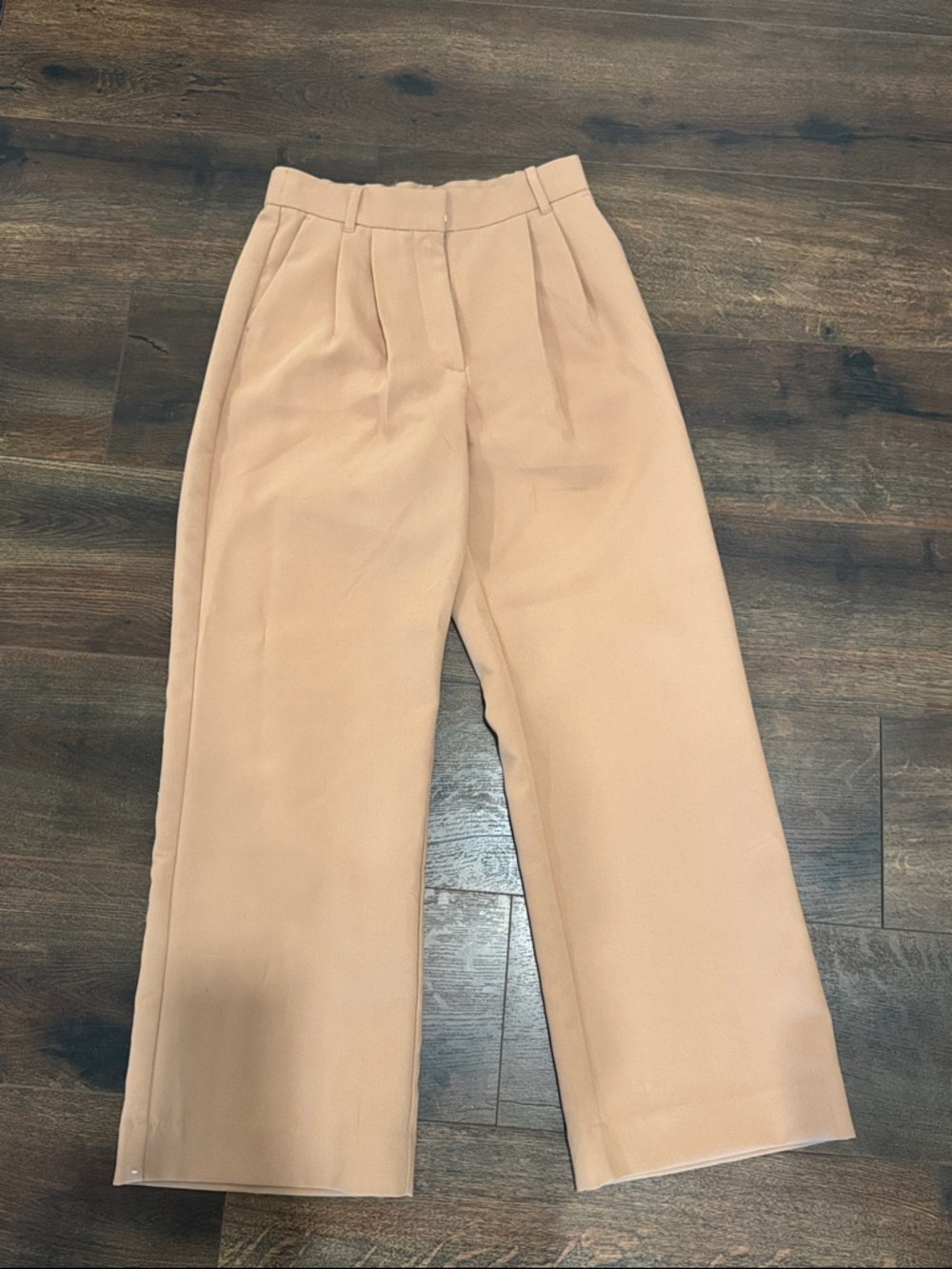 Abercrombie & Fitch Tailored High-Rise Trousers - Light Tan - Picture 5 of 8
